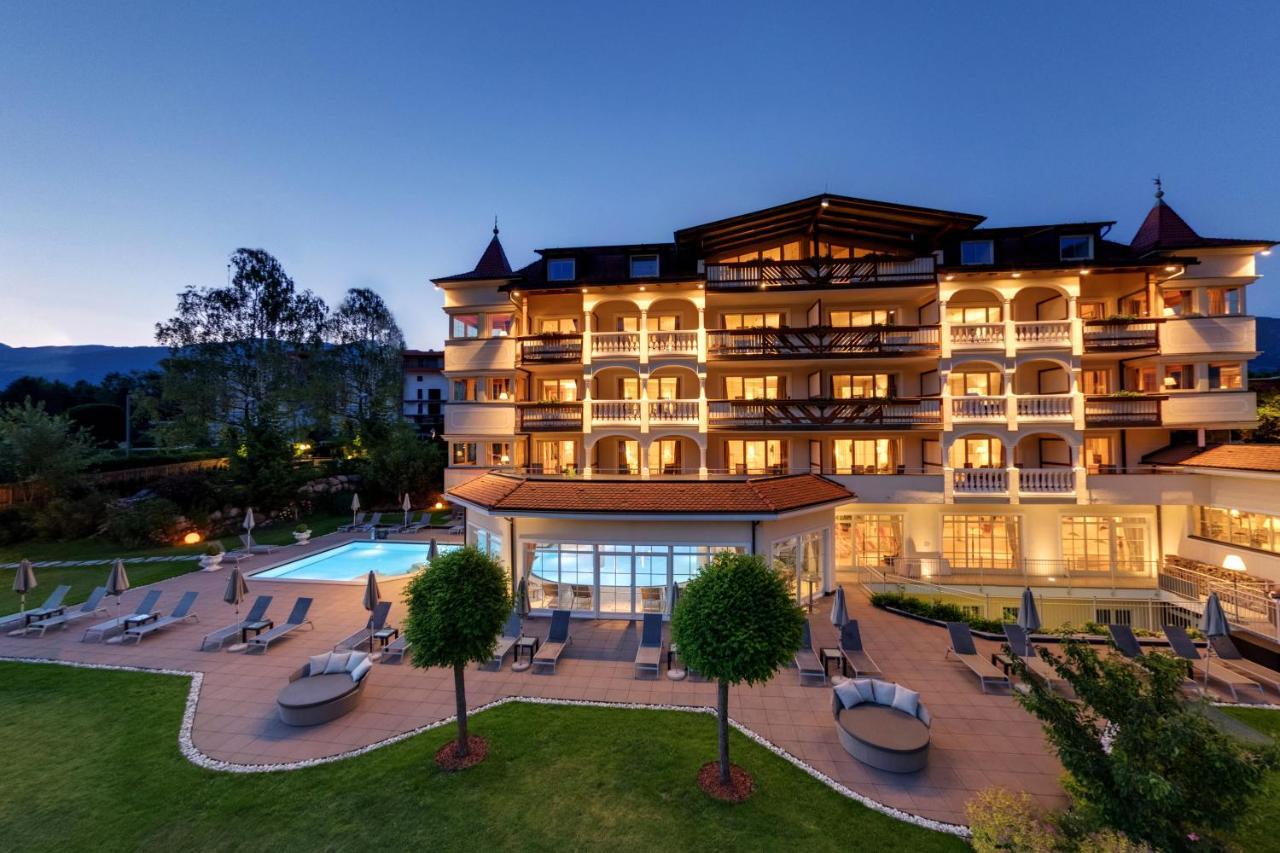 Majestic - Unique Spa Resort Brunico Eksteriør bilde