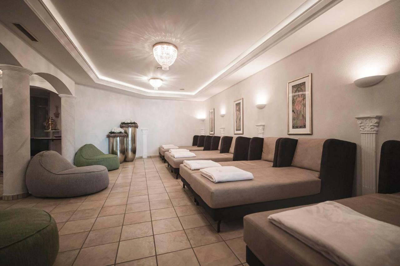 Majestic - Unique Spa Resort Brunico Eksteriør bilde