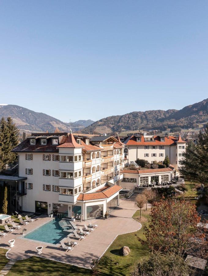 Majestic - Unique Spa Resort Brunico Eksteriør bilde