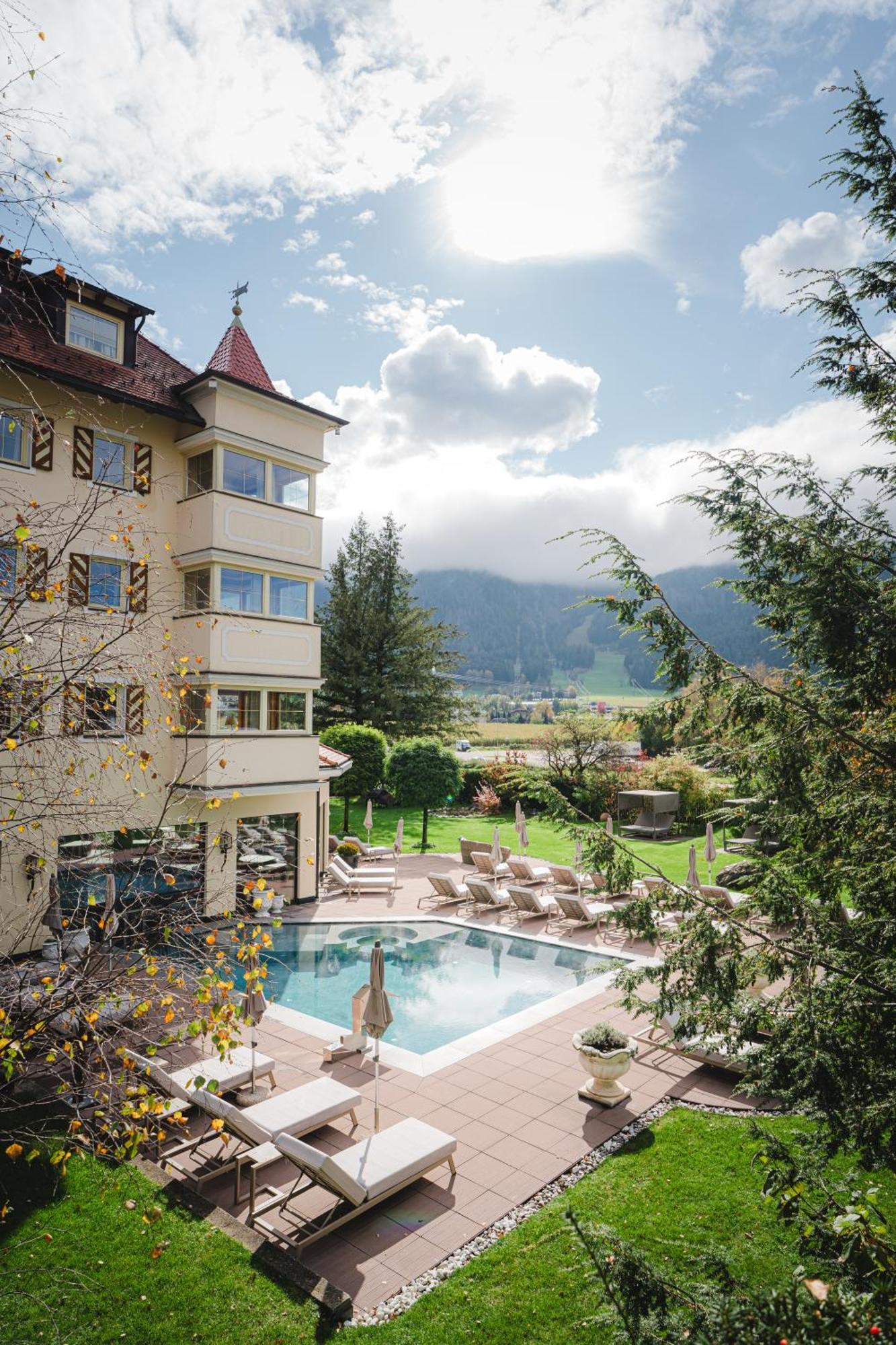 Majestic - Unique Spa Resort Brunico Eksteriør bilde