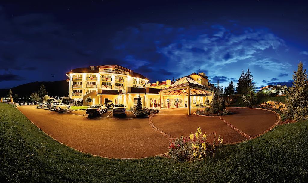 Majestic - Unique Spa Resort Brunico Eksteriør bilde